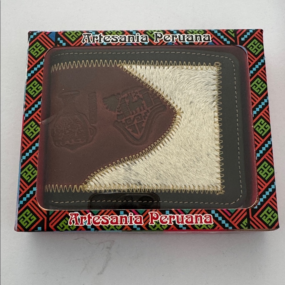 Machu Picchu Peruvian Leather Bi-Fold Wallet, Embossed- New